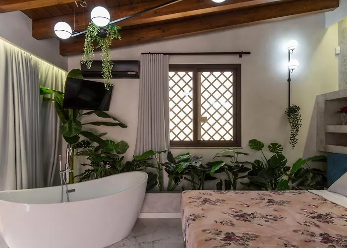 Diodorus Luxury Experience אתר נופש 3*